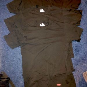 Supreme x Hanes Tee.